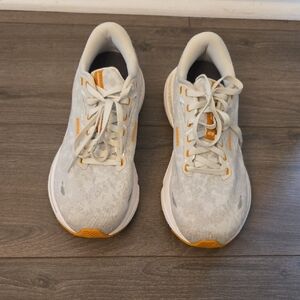 Brooks Adrenaline GTS 23